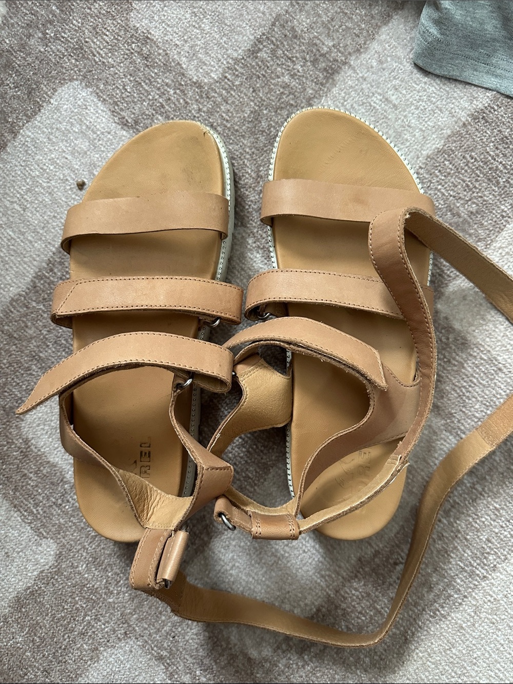 Sorel Tan Leather Strappy platform Sandals - Comfortable Everyday Style